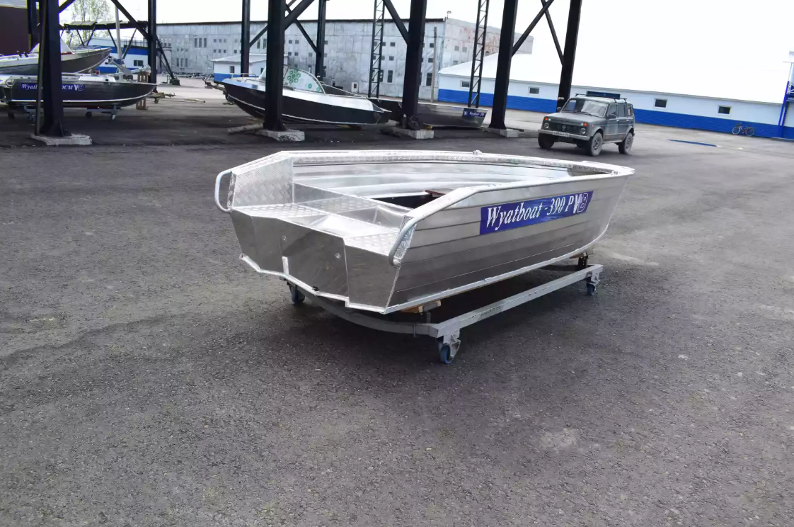 Алюминиевая лодка Wyatboat-390Р Увеличенный борт в Махачкале