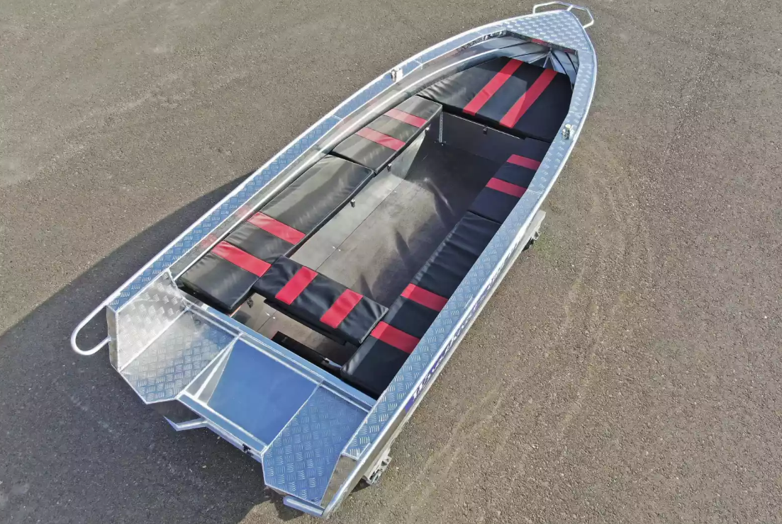 Алюминиевая лодка Wyatboat-390РМ увеличенный борт в Махачкале