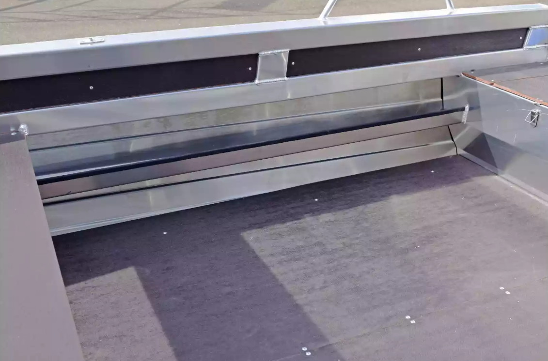 Алюминиевая лодка  Неман-480 Р в Махачкале