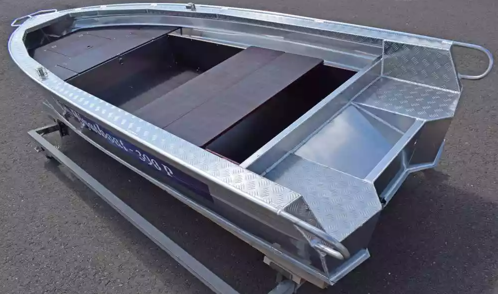 Алюминиевая лодка Wyatboat-390Р Fish в Махачкале