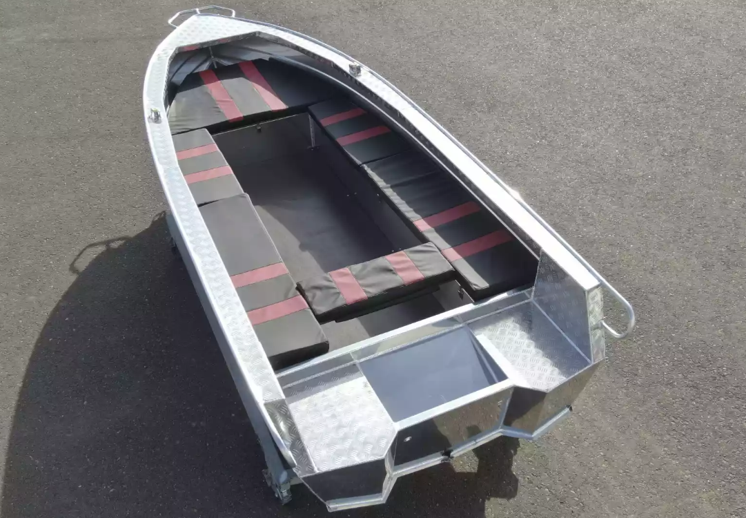 Алюминиевая лодка Wyatboat-390РМ увеличенный борт в Махачкале
