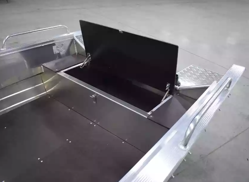 Алюминиевая лодка  Wyatboat-430 Р в Махачкале