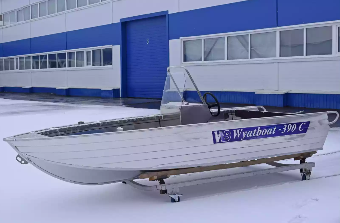 Алюминиевая лодка Wyatboat-390 C в Махачкале
