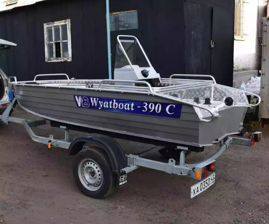 Алюминиевая лодка Wyatboat-390 C в Махачкале