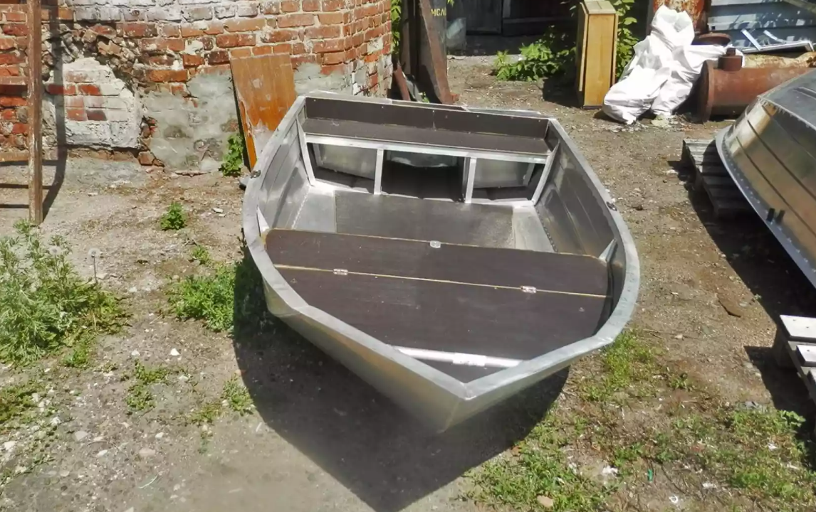 Алюминиевая лодка Вятка-Профи Вариант в Махачкале