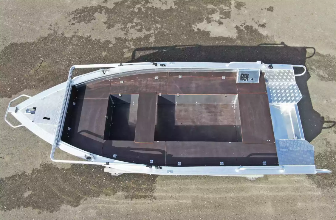 Алюминиевая лодка Wyatboat-390РМ в Махачкале