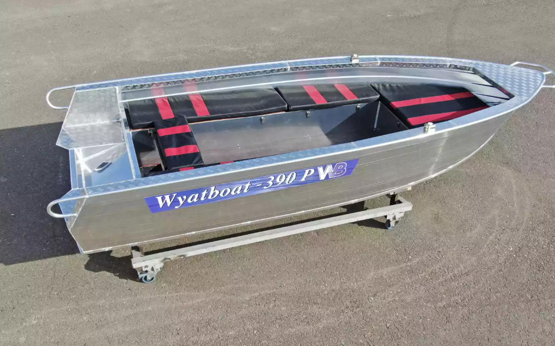 Алюминиевая лодка Wyatboat-390РМ увеличенный борт в Махачкале