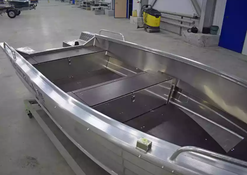 Алюминиевая лодка  Wyatboat-430 Р в Махачкале