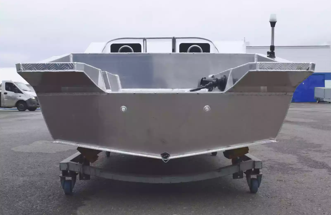 Алюминиевая лодка  Neman-400 PRO в Махачкале