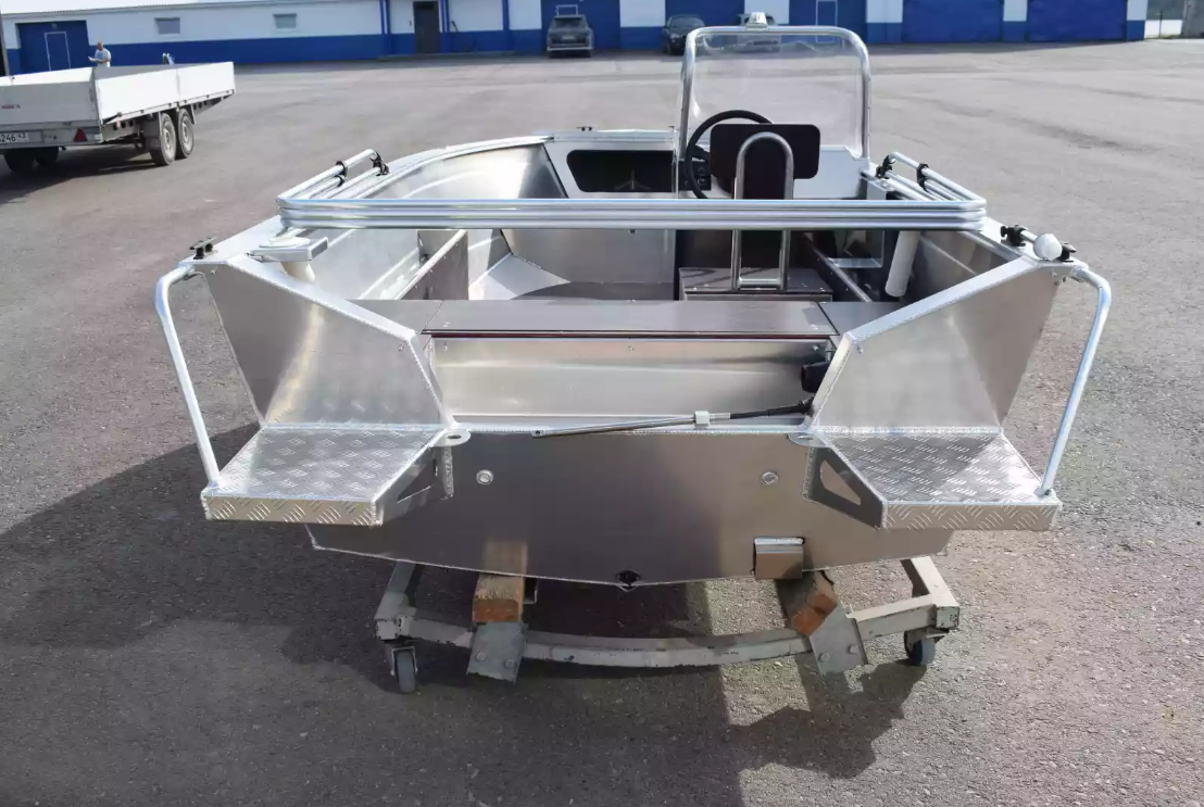 Алюминиевая лодка Неман-400 С в Махачкале