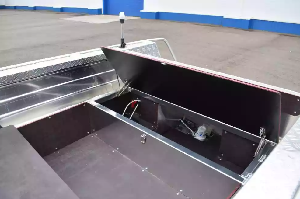 Алюминиевая лодка Wyatboat-390 DCM Увеличенный борт в Махачкале