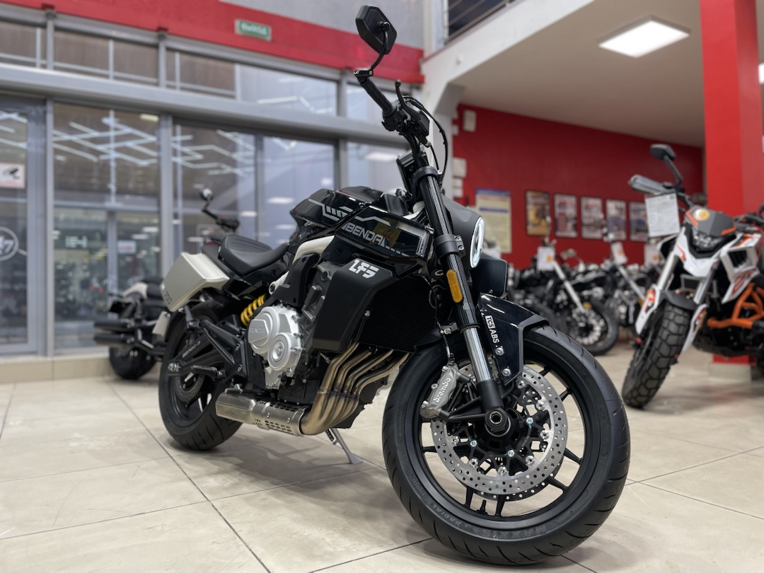 Мотоцикл Benda LFS 700 в Махачкале