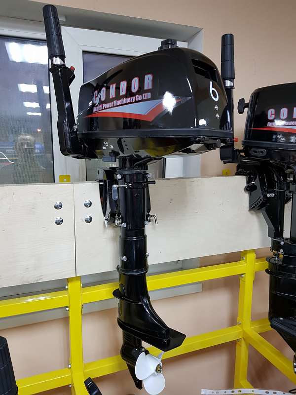 Лодочный мотор Condor F6HS без бака 12 л. в Махачкале