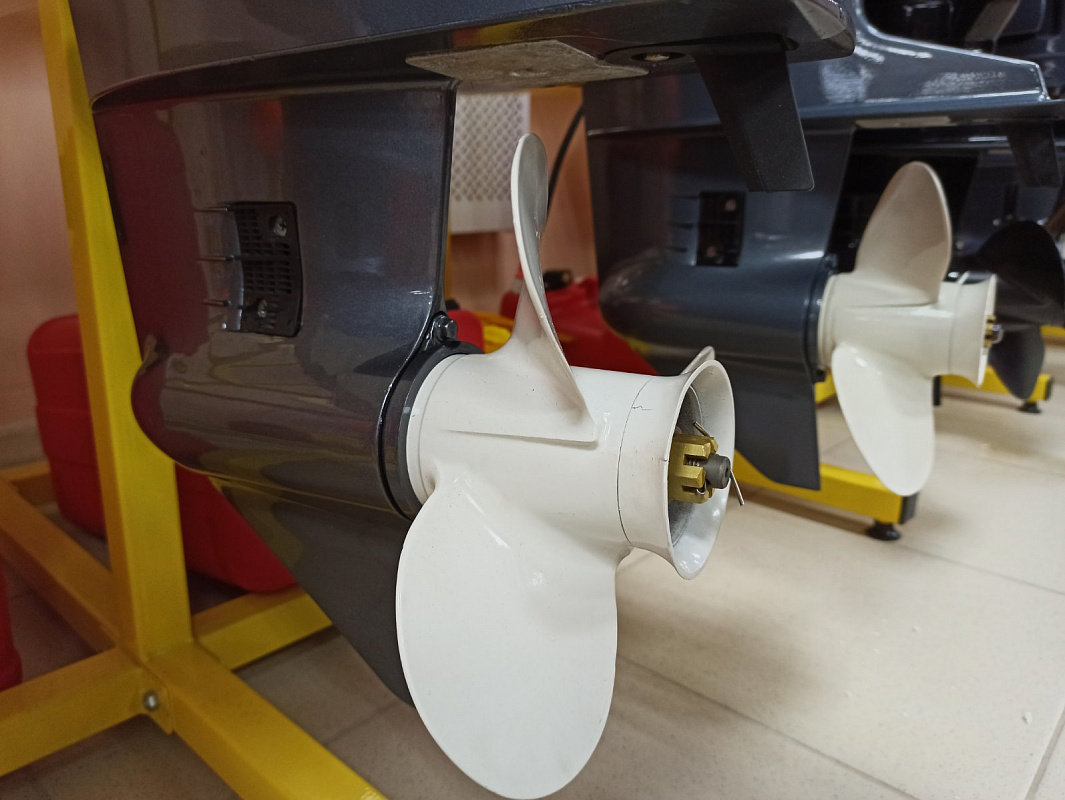 Лодочный мотор BREEZE T30S (2х тактный) в Махачкале