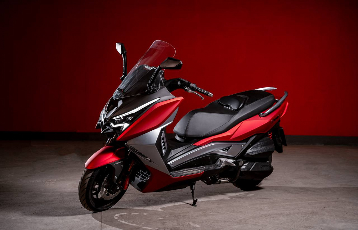 МАКСИСКУТЕР ARIIC 318 в Махачкале