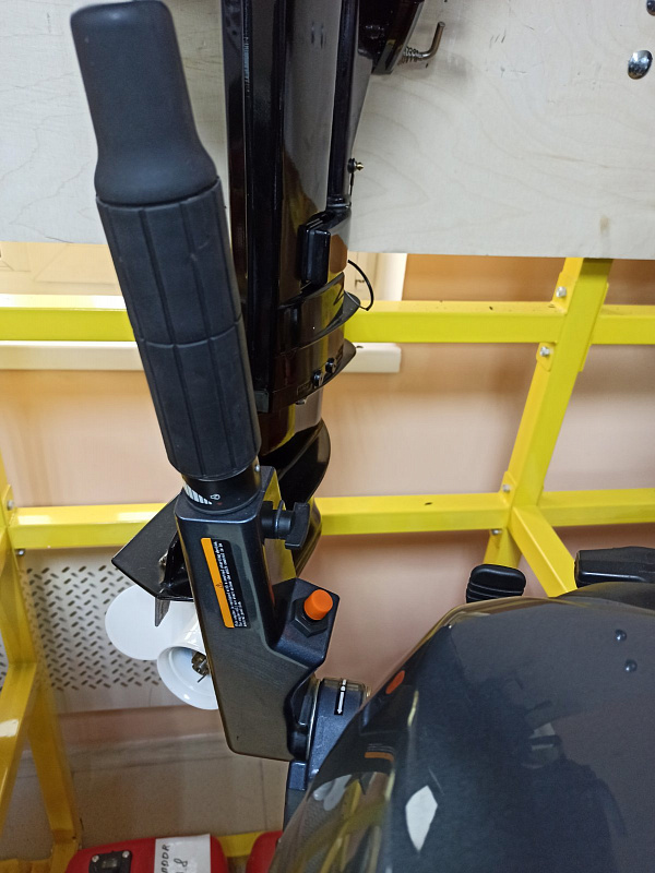 Лодочный мотор BREEZE F9,9S (4х тактный) в Махачкале