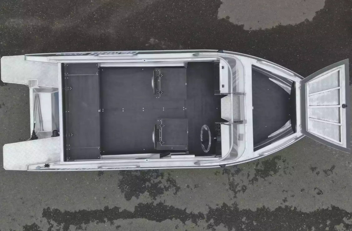 Алюминиевая лодка  Neman-400 PRO в Махачкале