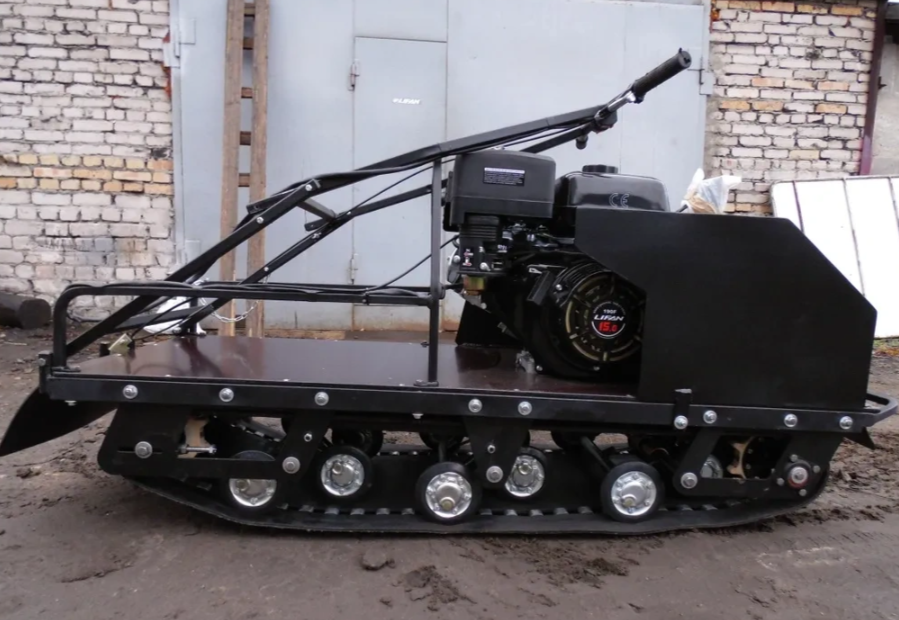 Мотобуксировщик AhtaR Зима 9 л/с с вариатором в Махачкале