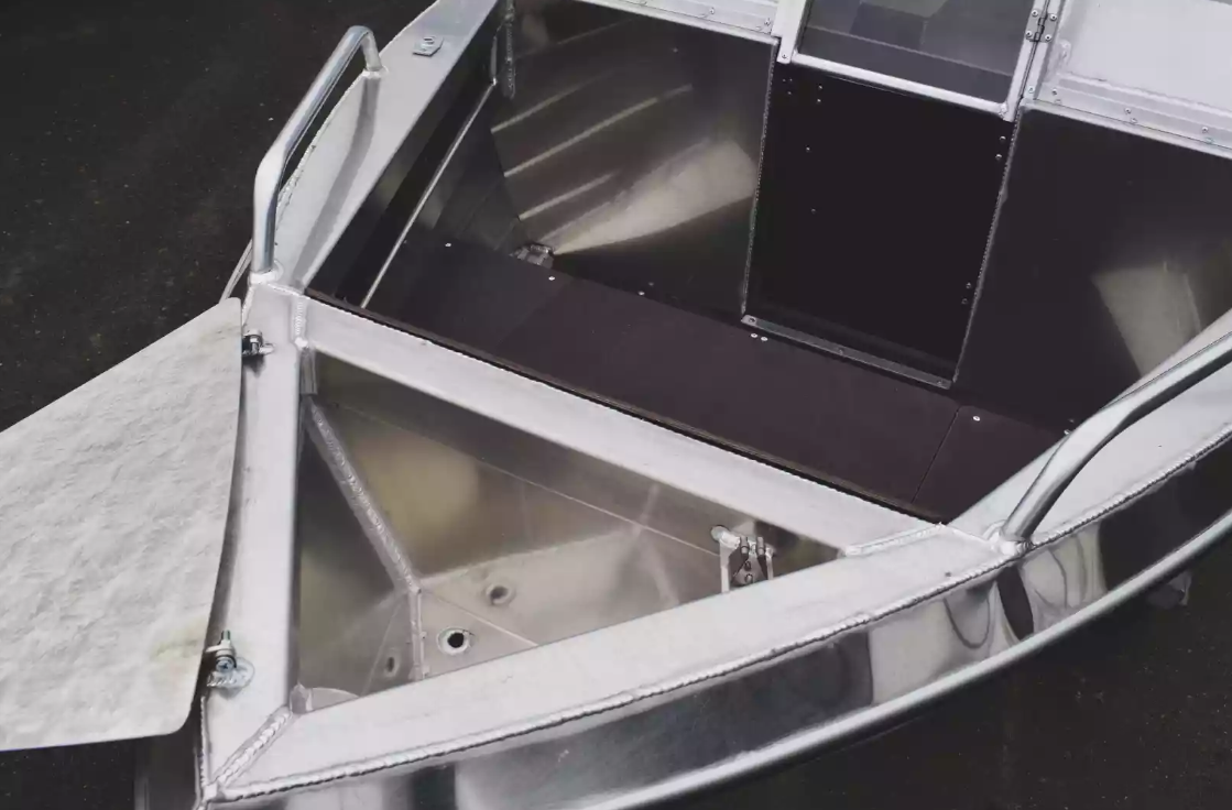 Алюминиевая лодка  Neman-400 DC в Махачкале