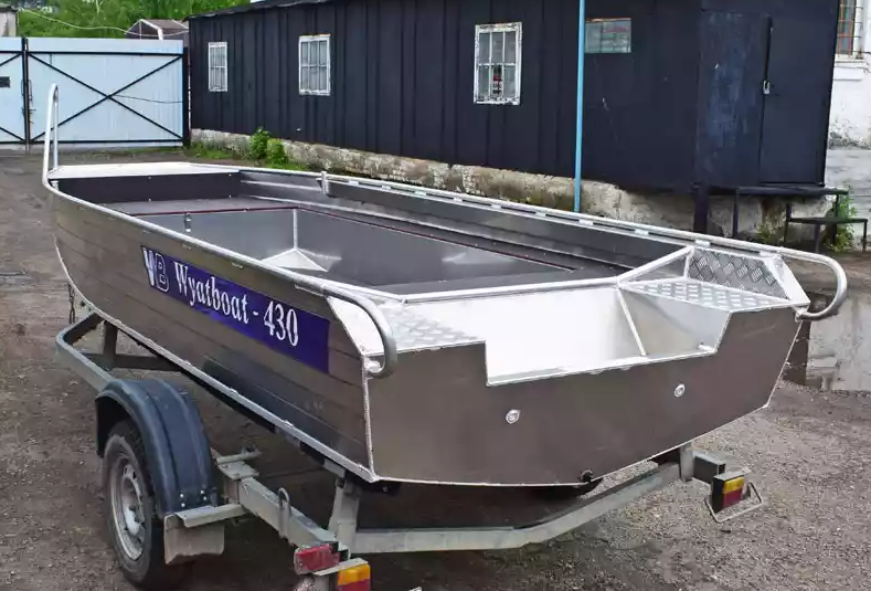 Алюминиевая лодка  Wyatboat-430 Master в Махачкале