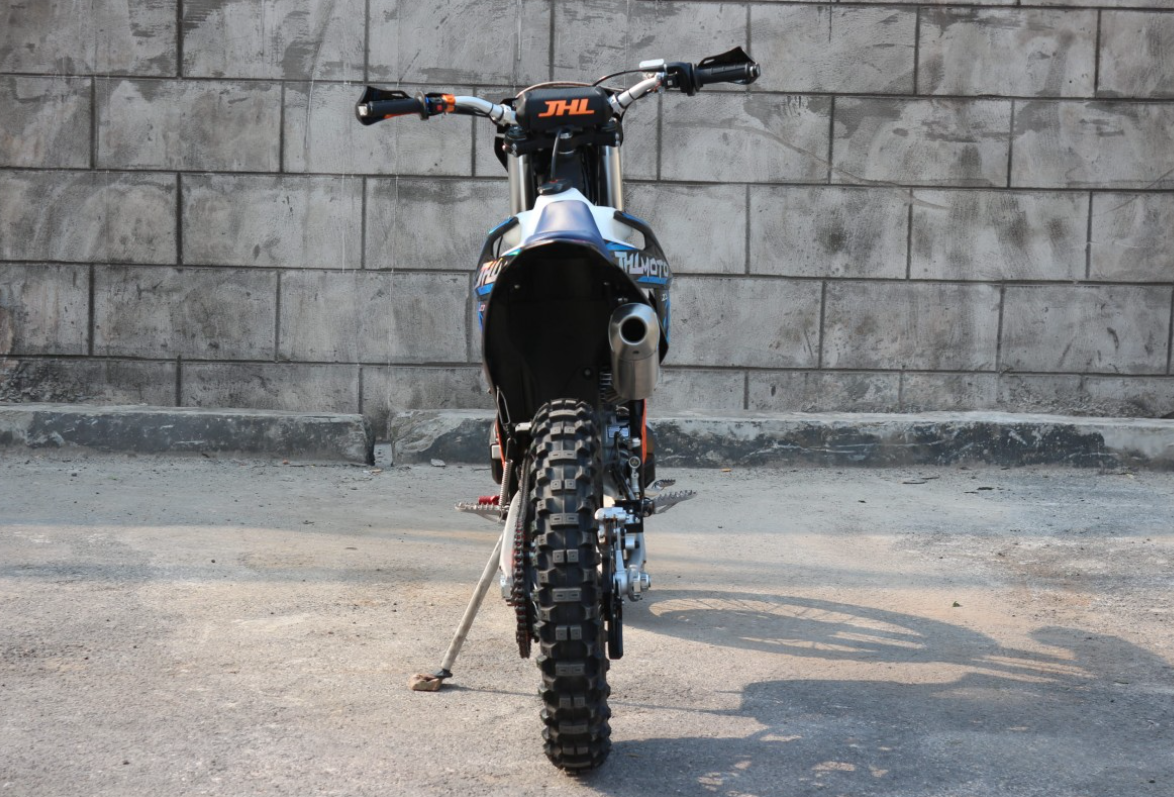 Мотоцикл JHLMOTO JHL Z3 CB250 (172FMM-3A) в Махачкале