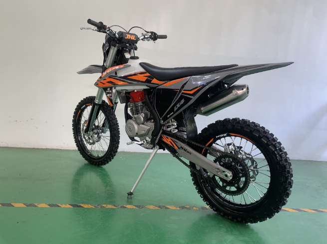 Мотоцикл JHLMOTO JHL LX4 CB300RL (175FMN) в Махачкале