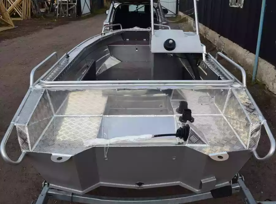 Алюминиевая лодка Wyatboat-390 C в Махачкале