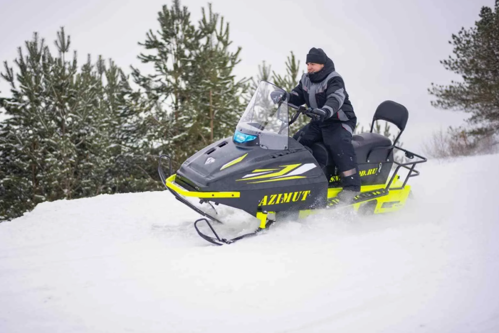 Миниснегоход Бурлак Азимут 24 л.с. , эл.запуск, реверс, тормоз гидравл, капот черный в Махачкале