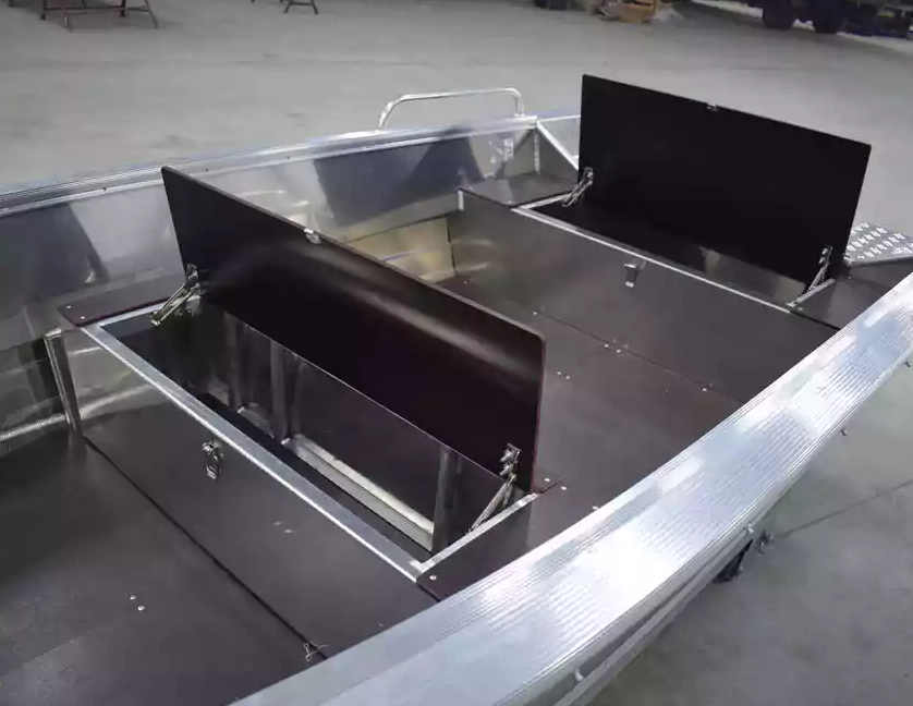 Алюминиевая лодка  Wyatboat-430 Р в Махачкале