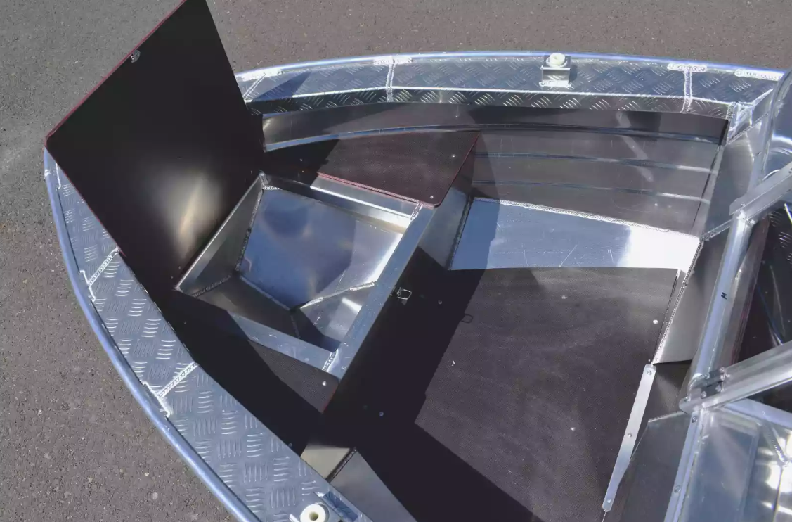 Алюминиевая лодка Wyatboat-390 DCM в Махачкале