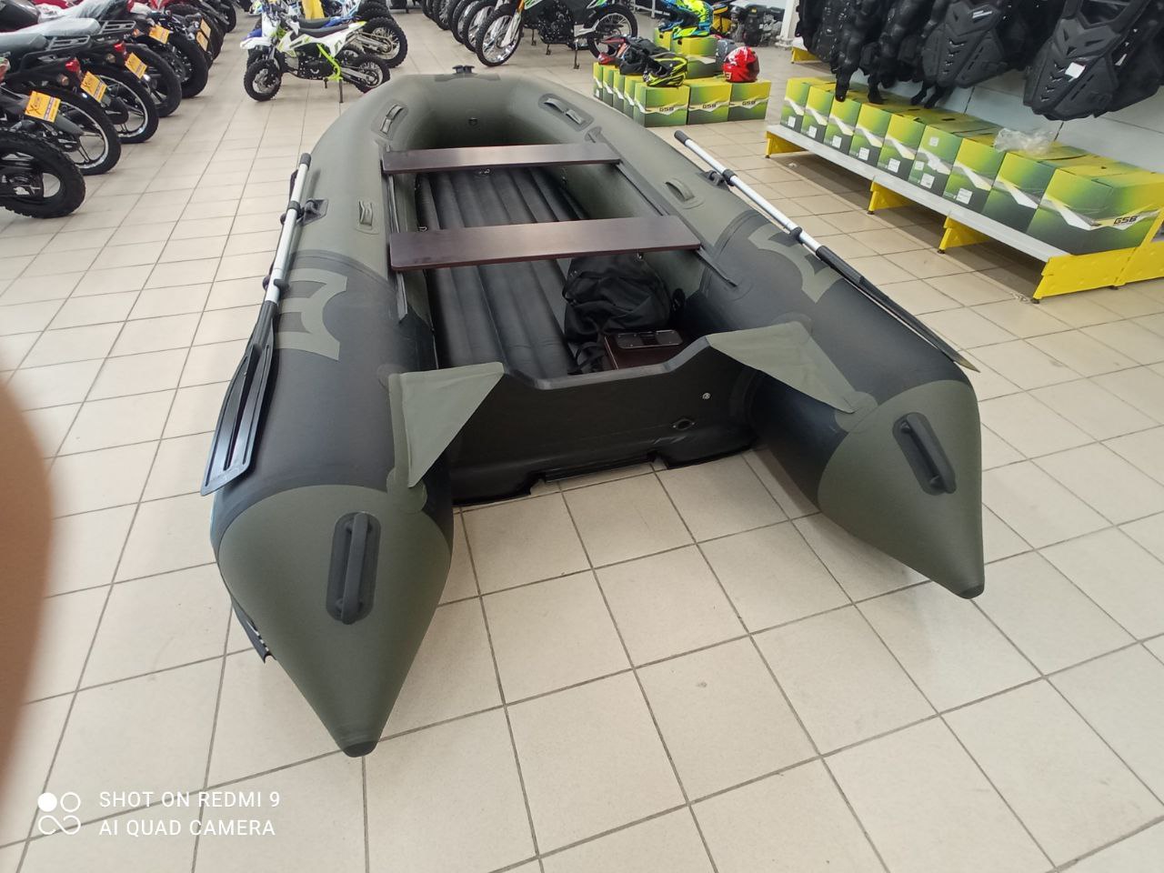 Лодка MISHIMO RIVER JET 410 под водомет в Махачкале