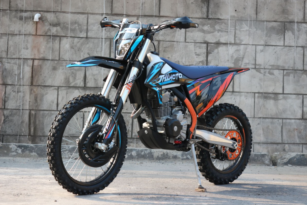 Мотоцикл JHLMOTO JHL Z3 CB250 (172FMM-3A) в Махачкале