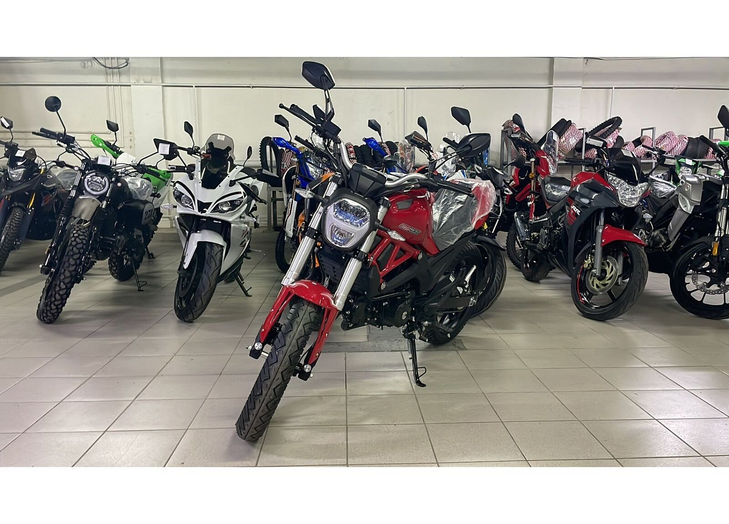 Мотоцикл VMC Monster - 250сс (replica Ducati Monster), дисковый тормоз, баланс. вал. в Махачкале