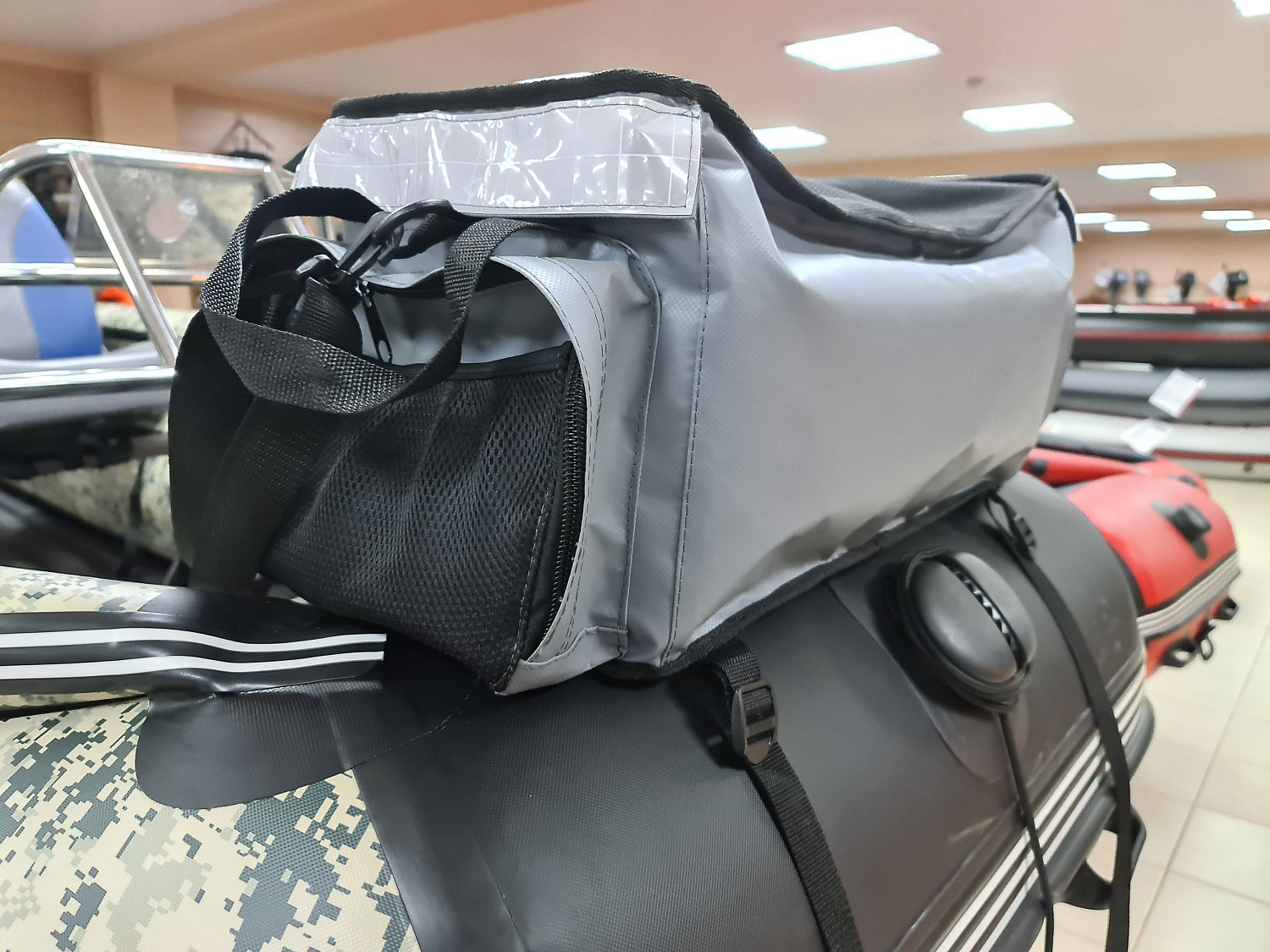 СУМКА ЛЮКС НА БАЛЛОН ДЛЯ ЛОДОК ПВХ 50Х25Х25 СМ в Махачкале