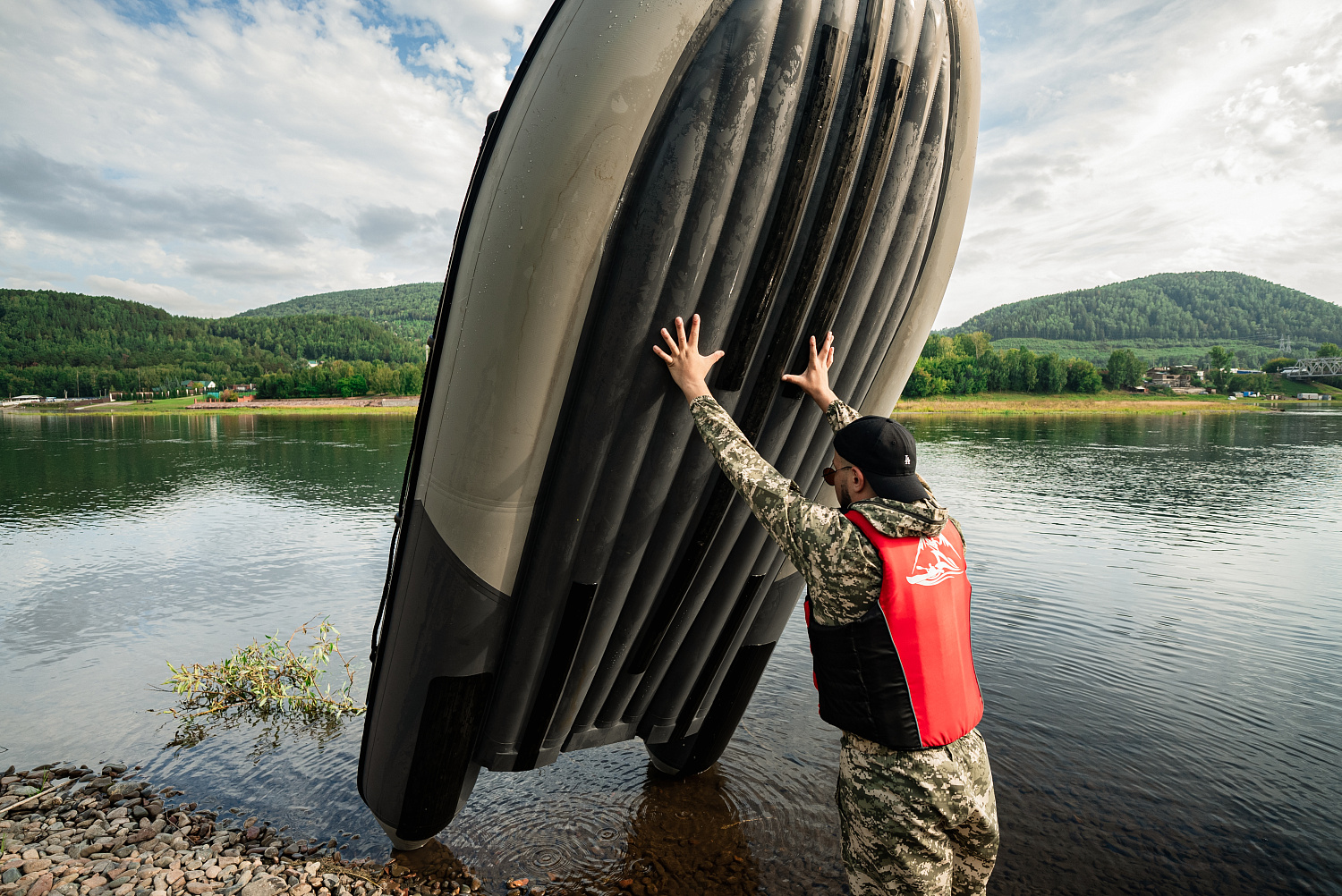 Лодка MISHIMO RIVER JET 390 под водомет в Махачкале