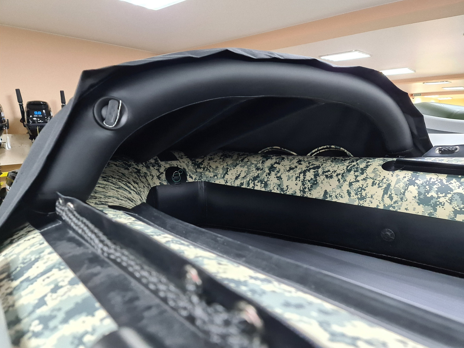 КОМПЛЕКТ НОСОВОГО ТЕНТА К ЛОДКЕ SMARINE AIR MAX 330 ЧЕРНЫЙ в Махачкале